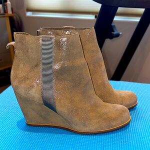 Paolo Brown Wedge Shoes with Suede Finish